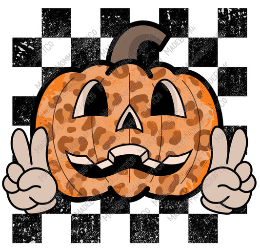 Retro Simple Pumpkin - Halloween - Cheat Clear Waterslide™ or White Cast Sticker